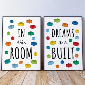 2 x conjunto de impressão de arte de tijolos coloridos, pôster de decoração de sala de jogos, arte colorida de quarto infantil, blocos de construção - DIGITAL