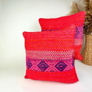 Cuzquena Vintage Wool Textile Pillow pink,  Frazada Blanket Peruvian Pillow, Andean home style, Peruvian cushion, Boho Home, Peruvian Decor