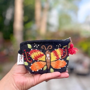 Mini pochette papillon, porte-monnaie Mariposa, portefeuille brodé à la main, pochette en laine florale, portefeuille en tissu papillon doux, amoureux des papillons monarques