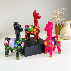 Hand-Painted Ceramic Llama Figurine: Peruvian Folk Art Decor (4&quot;)