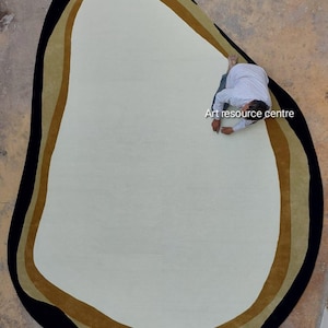Minimalist Modern Abstract Irregular Shape Woolen Hand Tufted Designer Area Rug for Living Room Bedroom 4x6 5x8 6x9 8x10 8x11 9x12 10x14 etc