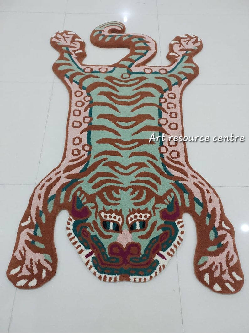 Preppy Tiger Rug Handmade Tufted Tibetan Tiger Skin Shape Wool Rug for Living Room ...