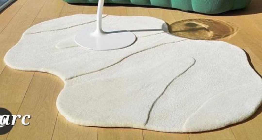 Modern Abstract Odd Shape Area Rug for Living Room . Bedroom