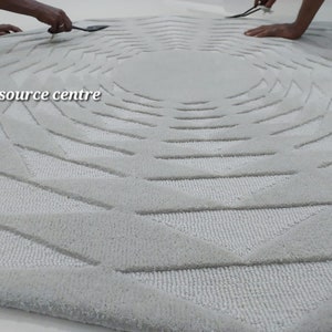 Minimalist Modern Abstract Irregular Shape solid ivory white 10x10 feet Woolen Hand Tufted Designer Area Rug for Living Room Bedroom lounge