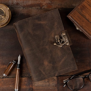 Gepersonaliseerd leren dagboek, op maat gemaakt leren notitieboek, echt leren handgemaakte dagboek kerstcadeau (verouderd bruin)