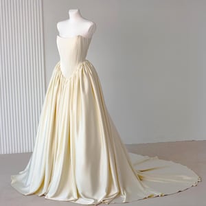Dark Ivory Bridal Corset Dress with Puffy Skirt & Long Train, Civil Ceremony Elegant Dress, Minimalist Satin Wedding Gown, Flowing Ballgown