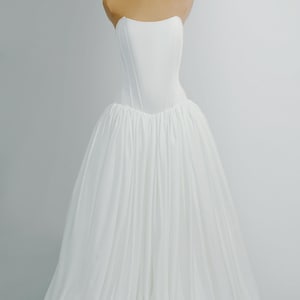 Drop Taille Korsett Kleid, Brautkleid mit langem Puffy Rock, Winter Hochzeit Outfit, Benutzerdefinierte Ballkleid, Plus Size