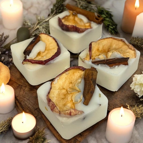 Herb Infused Soy Wax Melt Cubes, Apple Cinnamon Scented Tarts, Natural Soy Wax Aromatherapy, Eco-Friendly Holiday Wax Melts, Melting Cubes
