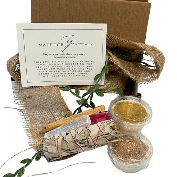Hidden Crystal Wax Melt Gift with Sage Selenite & Palo Santo, Self Care Motivational Gift Box, Spiritual Self Reflection Wellness Present