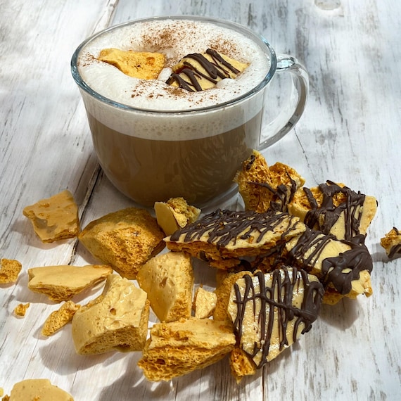 Honeycomb Candy Latte Garnish & Topping, Seafoam Sponge Toffee, Caramelized Sugar Dessert Decoration