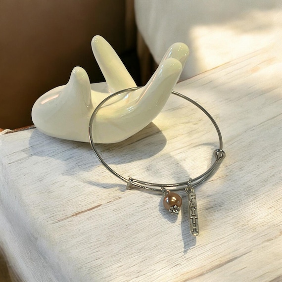Faith Silver Charm Bracelet: Christian Jewelry Gift for Women, Adjustable Bangle