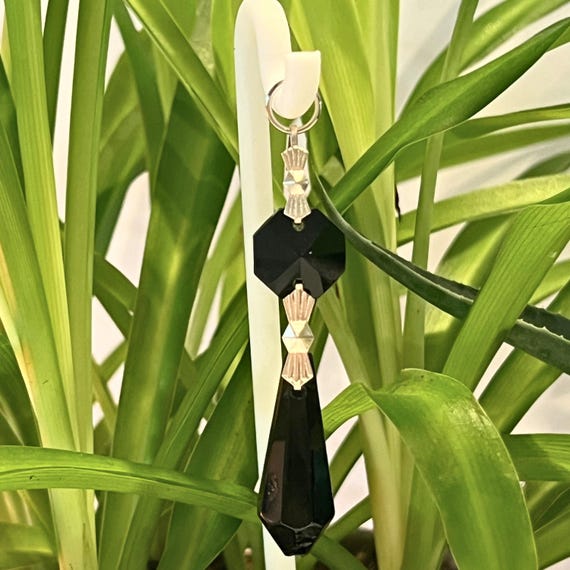 Black Crystal Point Plant Stake Suncatcher: Shepards Hook Hanging Planter Charm
