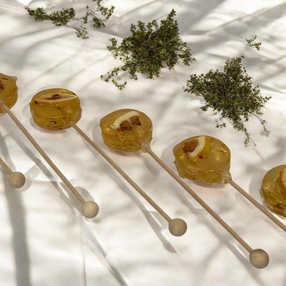 Herbal Hot Tea Lollipop Stir Sticks, Natural Lemon Infused Cocktail Sweetener, Freeze Dried Citrus Sucker, Gourmet Hard Candy Tea Lover Gift