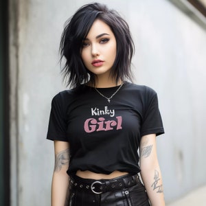 Kinky Girl 1 Women&#39;s Crop Tee