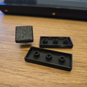 Low profile square 3D printed button caps for MX/Choc v2