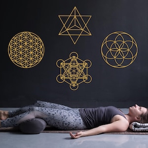 Sacred Geometry Metal Wall Art Set of 4, Home Meditation Metal Yoga Wall Decor, Zen Metal Home Decor, Flower of Life, Metatron Cube Wall Art Gold