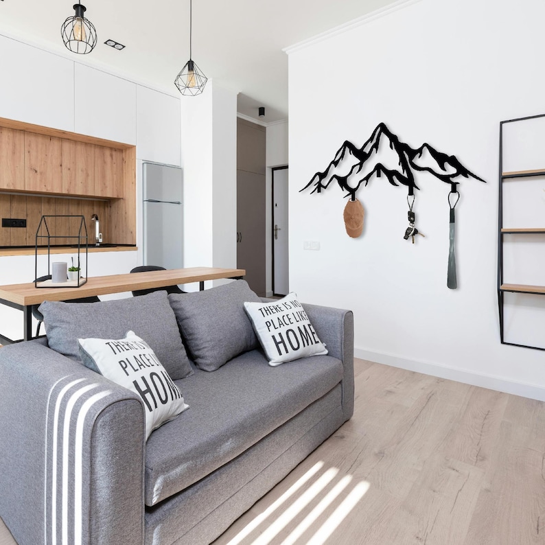 Nature inspired coat hanger