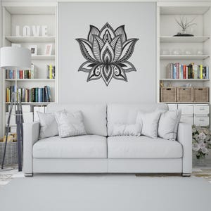 Grande decorazione da parete in metallo con mandala e fiore di loto, decorazione da parete in metallo con fiore di loto, arte yoga, decorazione da parete per la camera da letto, decorazione sopra il letto, regalo di inaugurazione della casa immagine 3