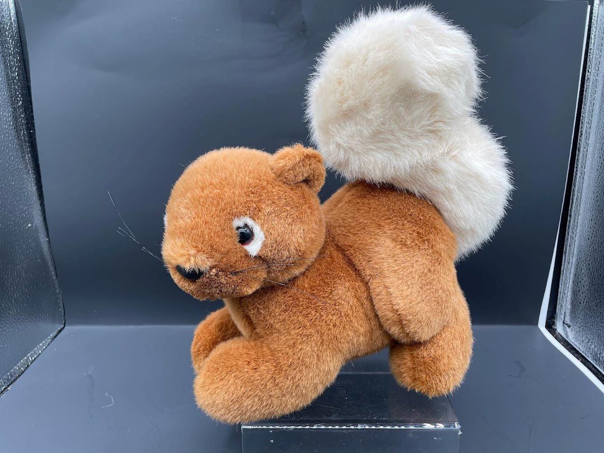 Applause Bravo Brown White Tail Standing Squirrel Plush Vintage