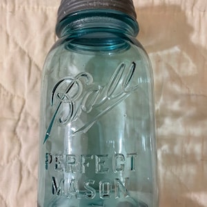 Vintage Ball Perfect Mason Blaues Glasglas # 7 mit Metalldeckel