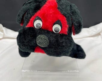黒と赤のブルドッグのぬいぐるみ、ぎょろ目、ヴィンテージフェア賞品