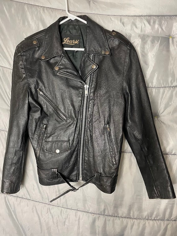 Learsi Women's Leather Motorcycle Jacket Zip Closures Distressed