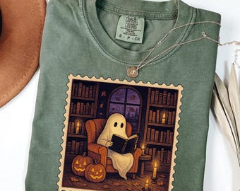 Comfortkleuren Ghost Reading Books Shirt, leesgrage Halloweenshirt, leraar bibliothecaris Halloweencadeau, Halloween-boekenliefhebber, Halloweenschool