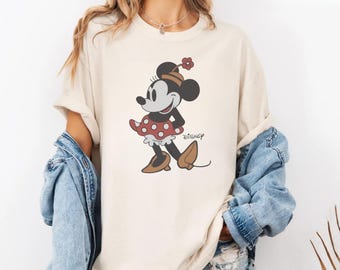 Comfort Colors Minnie Shirt, Cute Minnie Shirts, Retro Minnie T-shirt, Disney Shirt, Family Vacation Tshirt, Family Trip, Minnie Lover Gift