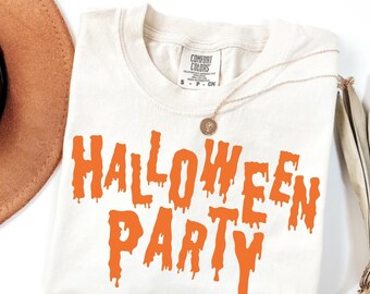 Comfort Colors Spooky Season Shirt, Halloween Party Shirt, Halloween Shirt, Spooky Halloween Sweatshirt, Halloween Pumpkin Shirt