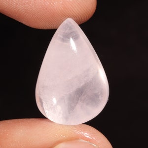 Wunderbare hochwertige natürliche Rosenquarz Birnenform Cabochon lose Edelstein für die Herstellung von Schmuck 29.65 Ct 24X16X10 MM SR-3184
