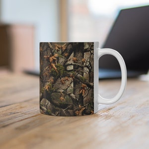 Tasse camouflage | Cadeau de tasse à café en céramique Camo réaliste 11oz pour lui cadeau pour elle | Tasse personnalisée | Cadeau de la fête des Pères | Cadeau de l'armée de chasse