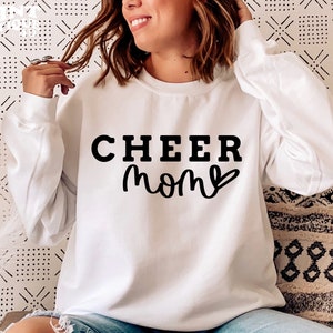 Jubeln Mama SVG PNG, Cheerleader SVG, Sport Mama SVG, Jubeln Shirt SVG, SVG-Datei für Cricut, Sublimation, Mama Leben, Schnittdatei