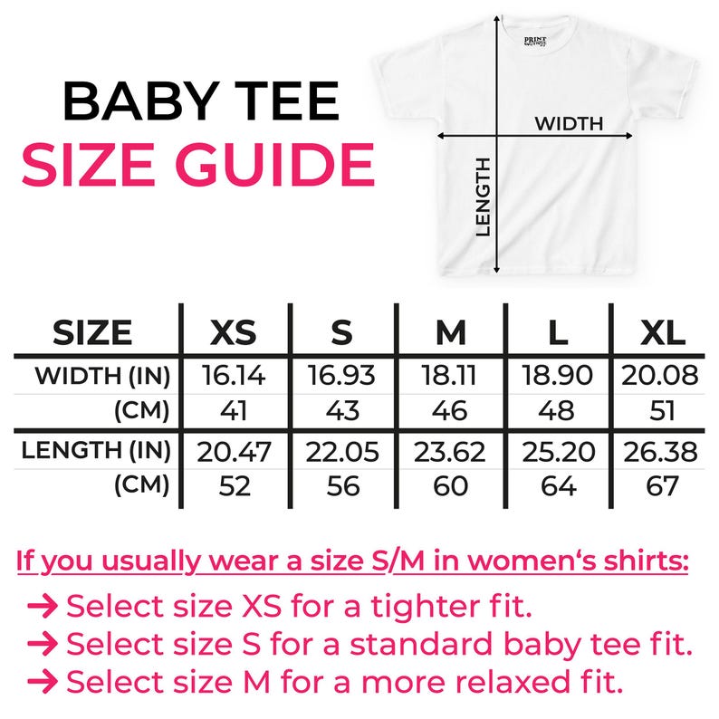 Może przedstawiać: Biały t-shirt dla dziecka z tabelą rozmiar&oacute;w. Przewodnik pokazuje wymiary szerokości i długości w calach i centymetrach dla rozmiar&oacute;w od XS do XL. Tekst brzmi "BABY TEE SIZE GUIDE".