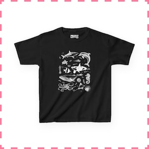 Camiseta de bebé con animales marinos, camiseta con estampado oceánico, camiseta con vida marina, camiseta estética Y2K, camiseta con estampado de ballena y delfín, camiseta de regalo para acuario Black