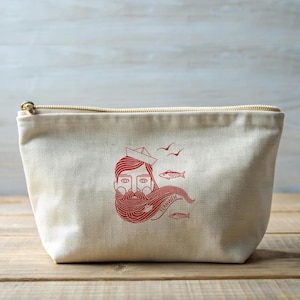 1 Bügelbild "Neptun in rot" by Lisa Sanders