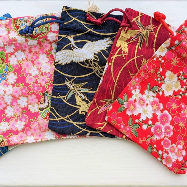 Japanese drawstring bag, fabric bag, pouch, Cherry Blossom, sea wave, butterfly, red-crowned crane, cotton (10cm x 13cm), birthday gift wrap