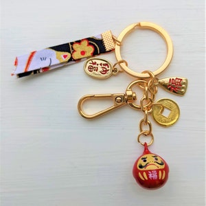 Handmade Japanese Daruma Keychain: Good Luck Amulet with Bell
