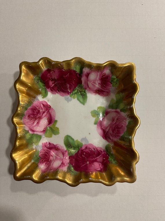 English Rose sweets dish