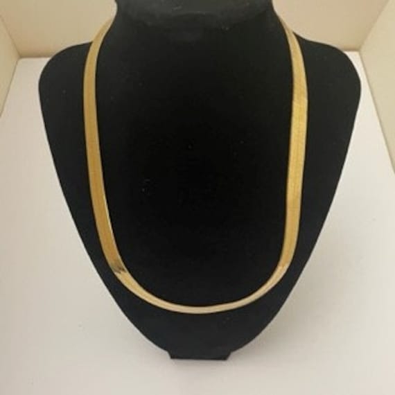 Vintage 10K Solid Gold Herringbone Chain Necklace - image 2