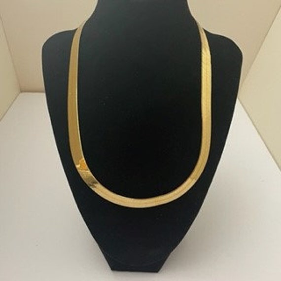 Vintage 10K Solid Gold Herringbone Chain Necklace - image 1