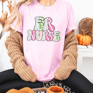 ER 看護師 快適カラー Tシャツ 緊急治療室看護師 Tシャツ ER 看護師 看護師へのギフト 誕生日プレゼント 特大 ER 看護師 Tシャツ プレゼント 看護師 ER
