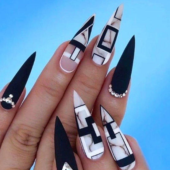 louis vuitton nail designs