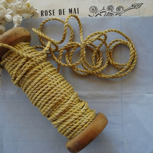1y Antique French 1/8&quot; Gold Metallic & Floss Thick Round Rope Cord Thread Twine Ribbonwork Embroidery Floss Applique Edwardian Trim