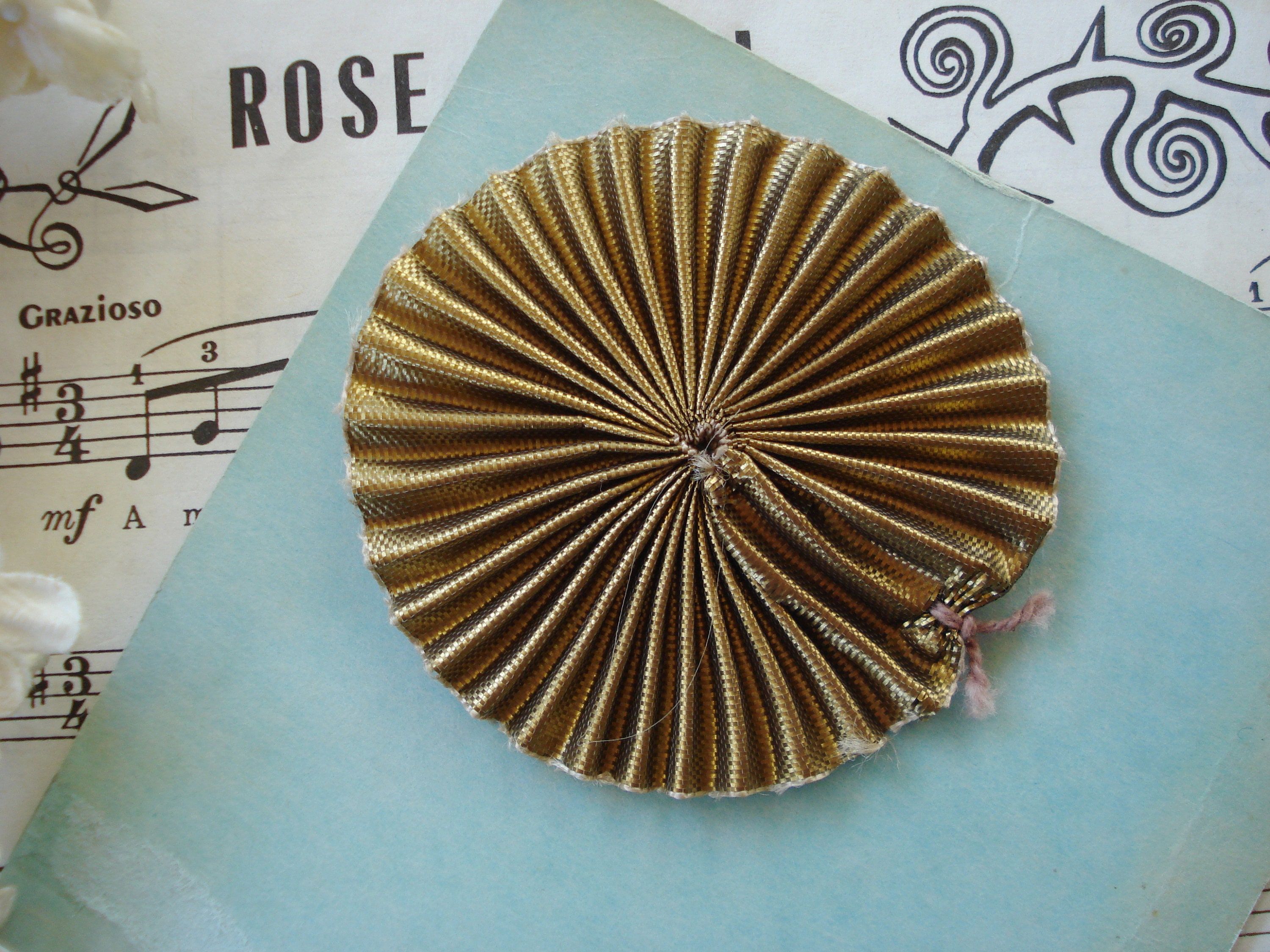 Gold, Silver or Bronze metallic ribbon. Pleated or flat. Trim, Crafts,  Rosettes