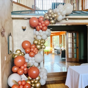 Boho Balloon Garland, Orange Balloon Arch, Fall Balloon Garland Kit, Orange Bridal Shower Balloons, Custom Balloon Garland Kit, DIY Balloon