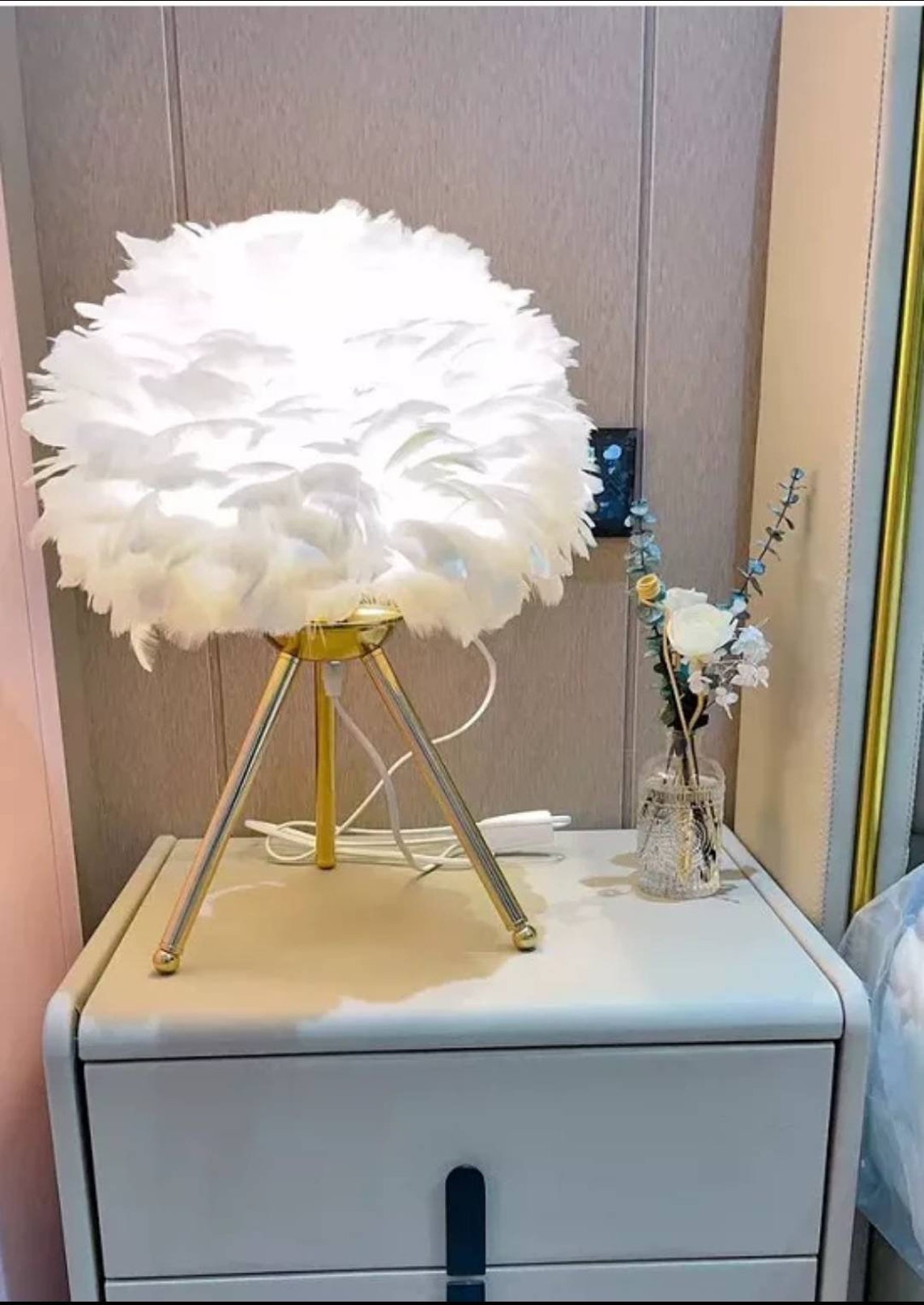 Feather Table Lamp With Elegant Gold Stand , Luxury Desk Lamp, Girl's ...