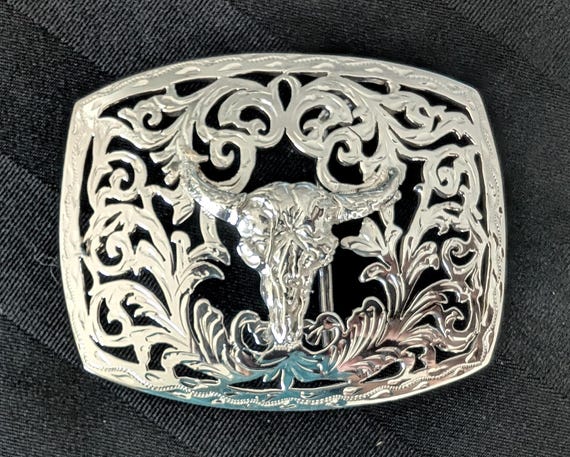 950 Sterling Silver | Hand Carved | Western | Bull Skull  display picture 1