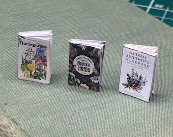 Set di libri sulle erbe magiche - Libro in miniatura