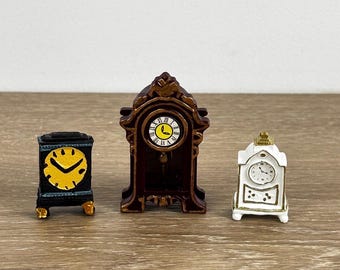 1:12 Scale small Wooden clocks