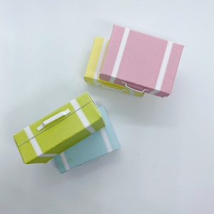 Valise colorée - Dollhouse Miniature